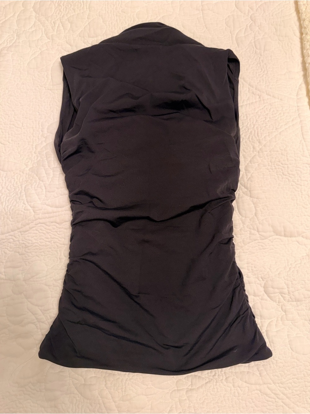 Aritzia Contour Black Ruched Halter Camisole - Picture 4 of 4